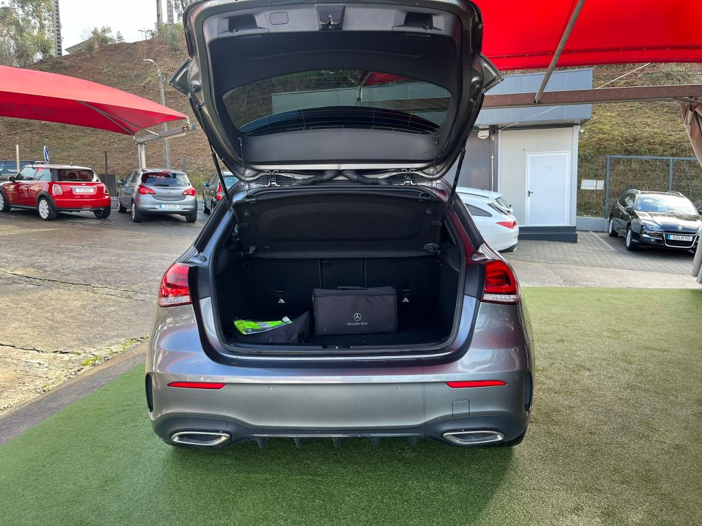 Mercedes A 250 Hybrid | Full Extras