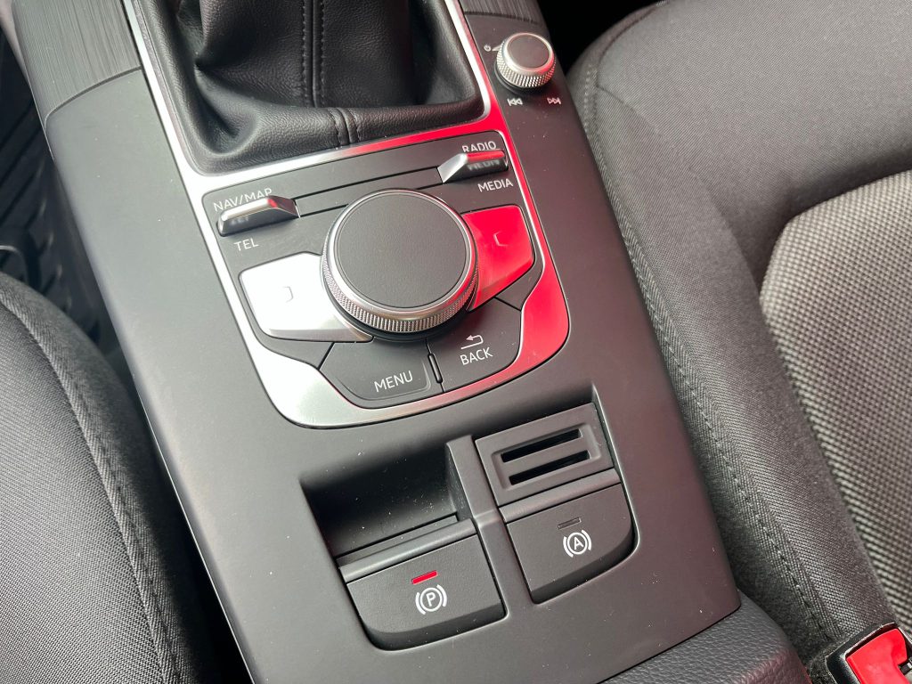 Audi A3 | 1.6 TDI | NACIONAL 🇵🇹