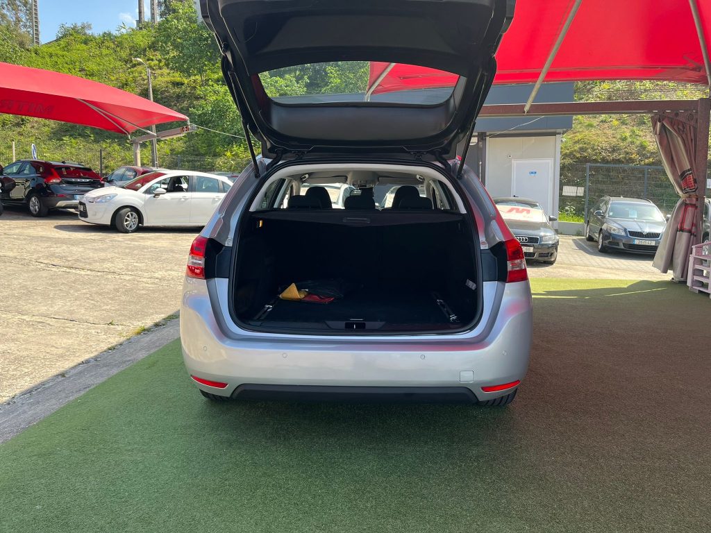 Peugeot 308 SW | 1.6 HDI | Full Extras