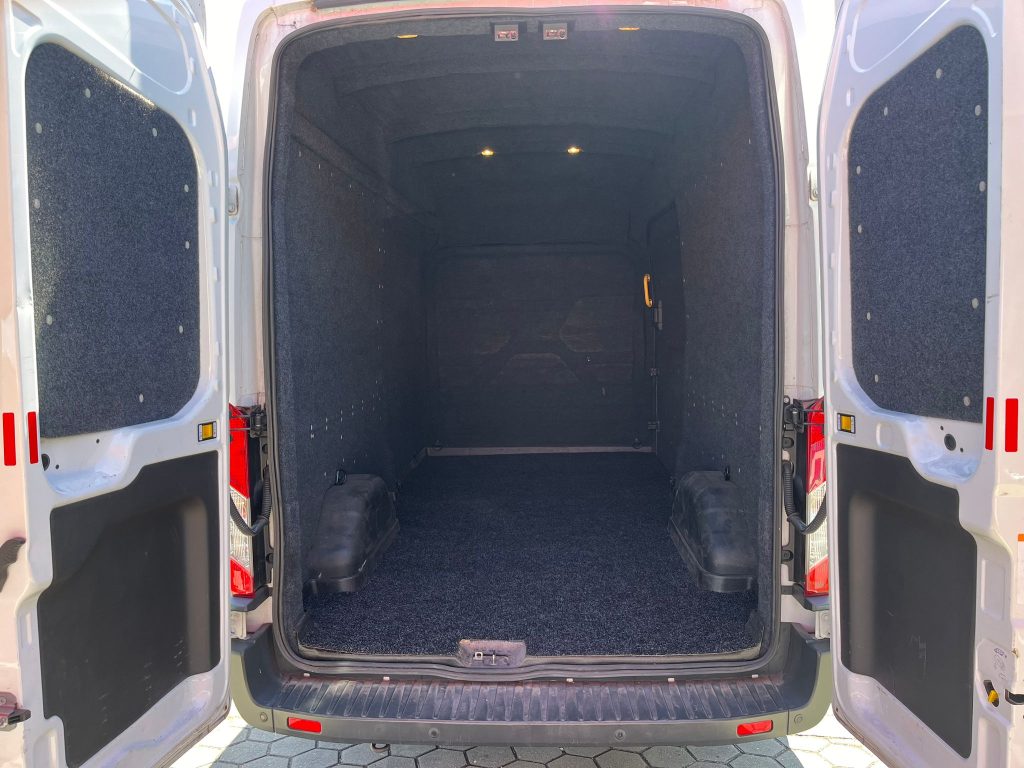 Ford Transit | 2.0 Diesel | 3 Lug. | POUCOS KM's