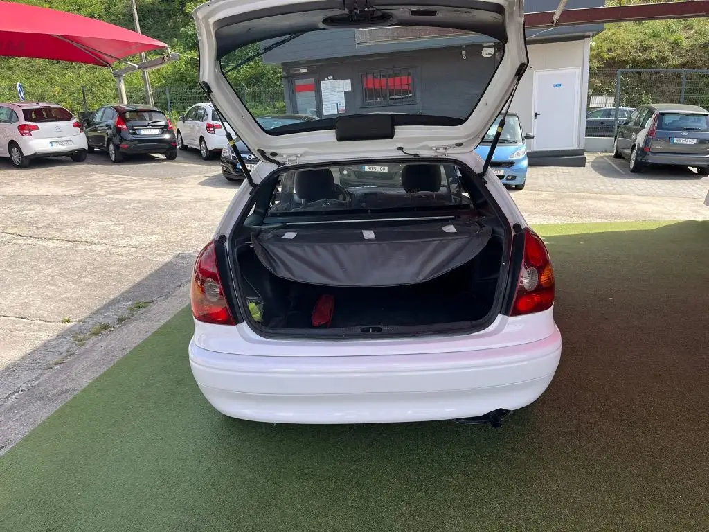 Toyota Corolla Van | 1.9 Diesel