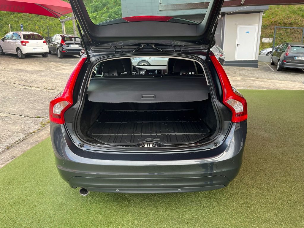 Volvo V60 | 1.6 D