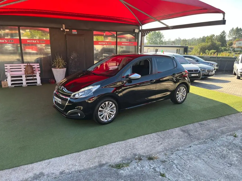 Peugeot 208 | 1.2 | Full Extras