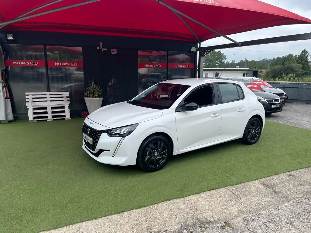 Peugeot 208 | 1.2 | Full Extras
