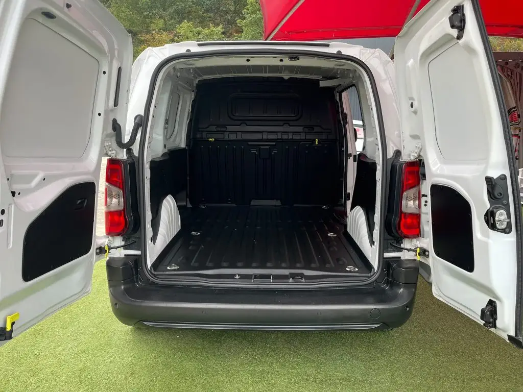 Peugeot Partner | 1.5 HDI | 3 Lug.