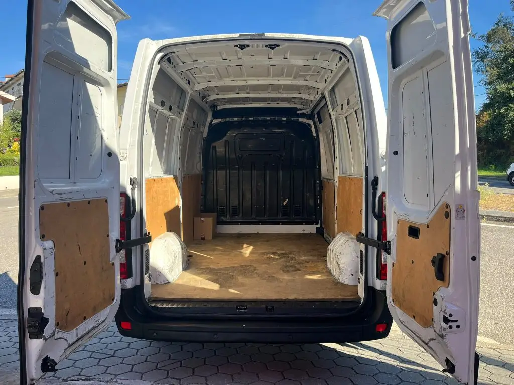 Renault Master | 2.3 DCI | 130 CV | 3 Lug.