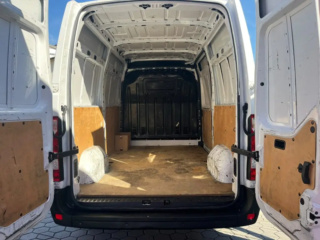 Renault Master | 2.3 DCI | 130 CV | 3 Lug.