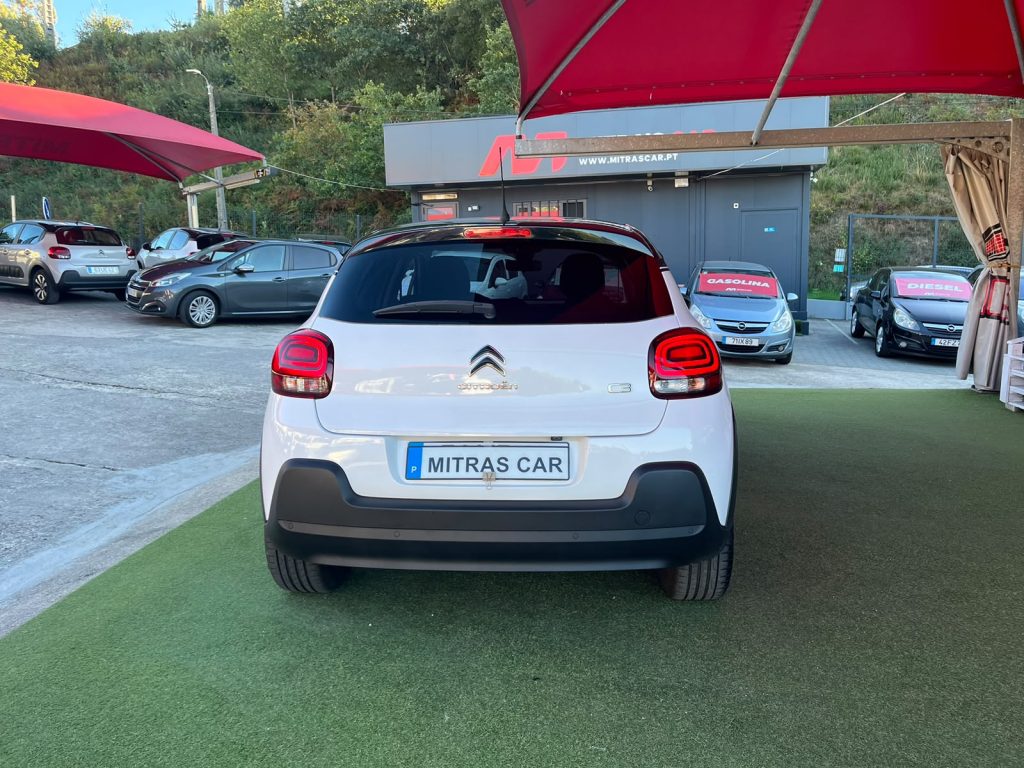 Citroen C3 | 1.2 | POUCOS KM's